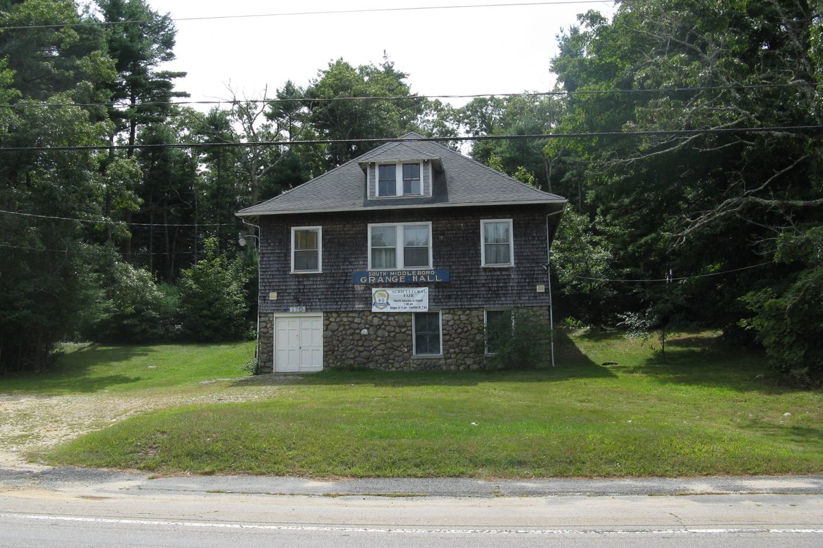Furlong, PA - File:South Middleboro Grange Hall, South Middleborough MA.jpg - Wikimedia  Commo